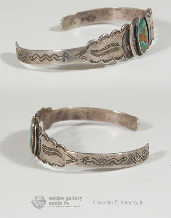 Navajo Indian Jewelry - C3864.12